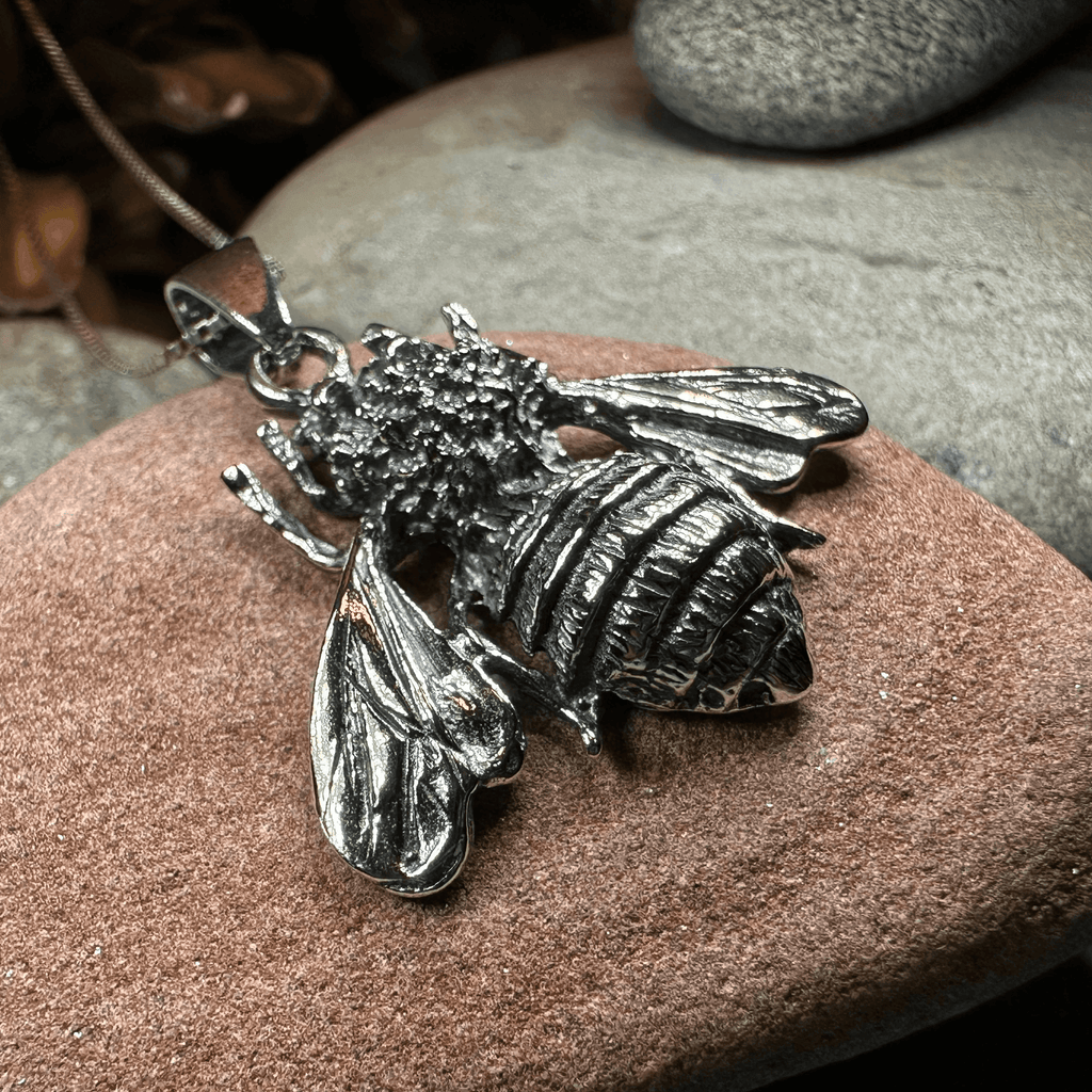 Bethany Realistic Bee Necklace - 18