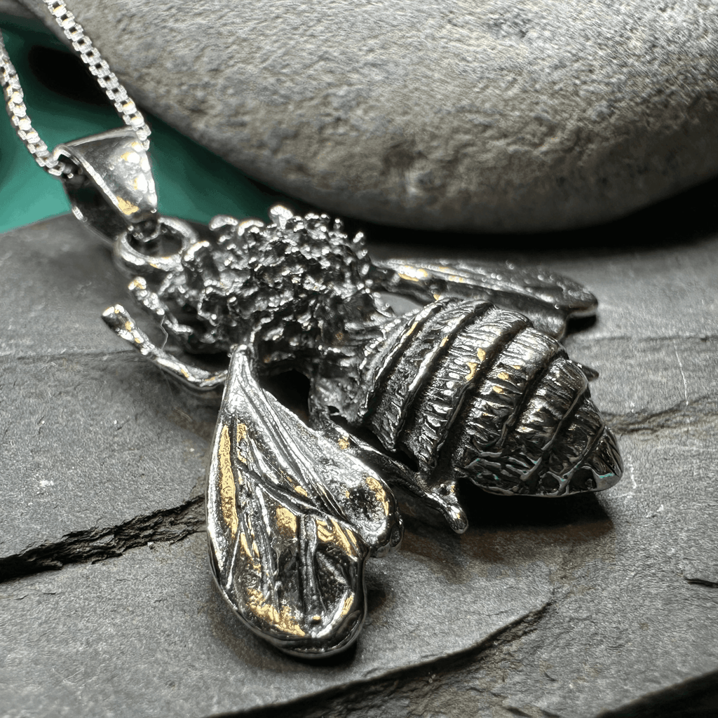 Bethany Realistic Bee Necklace - 18