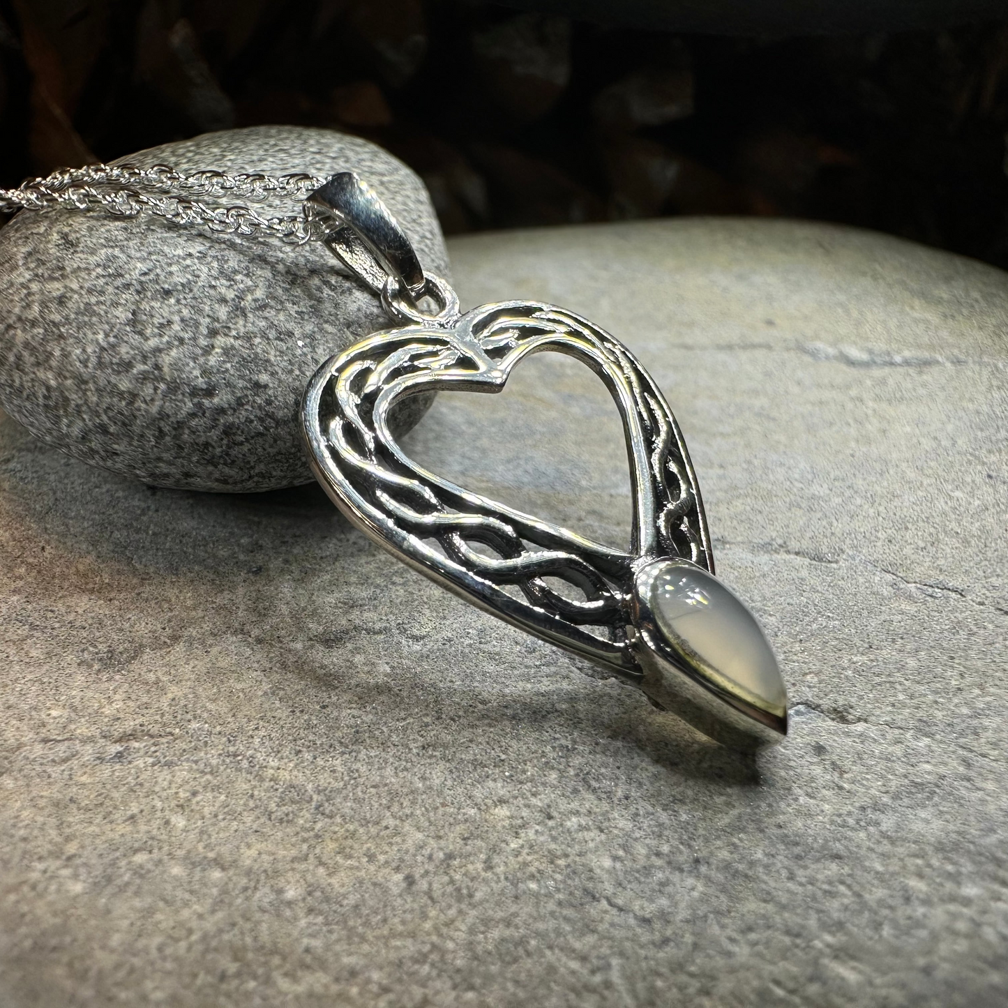 Jonet Celtic Heart Necklace