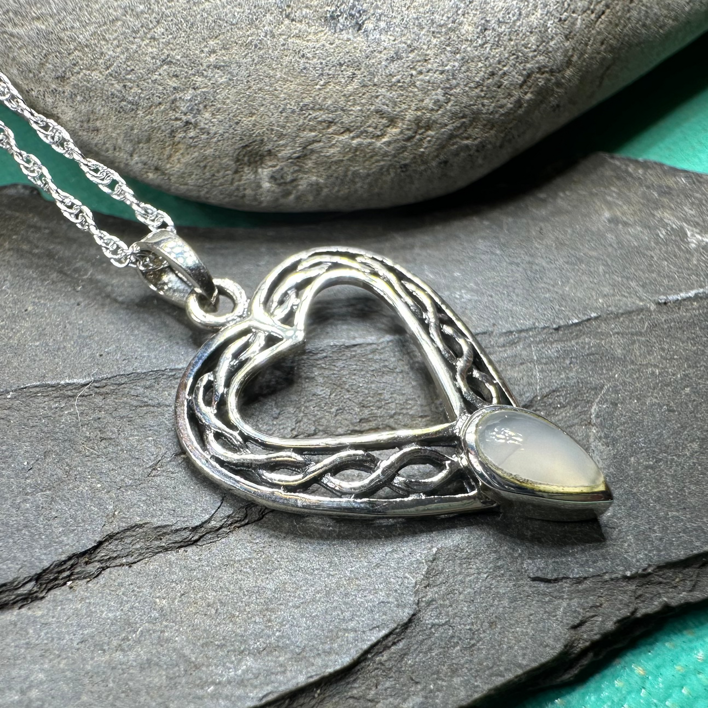 Jonet Celtic Heart Necklace