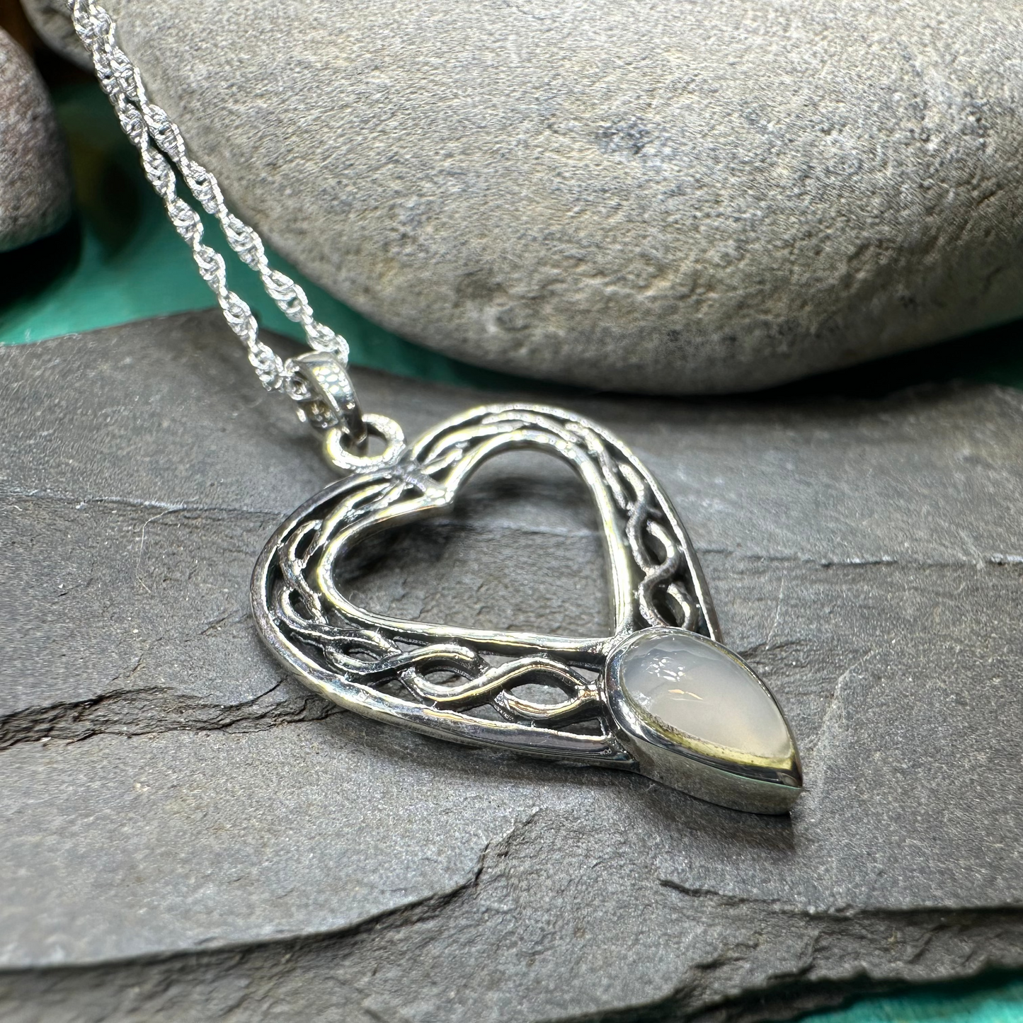 Jonet Celtic Heart Necklace