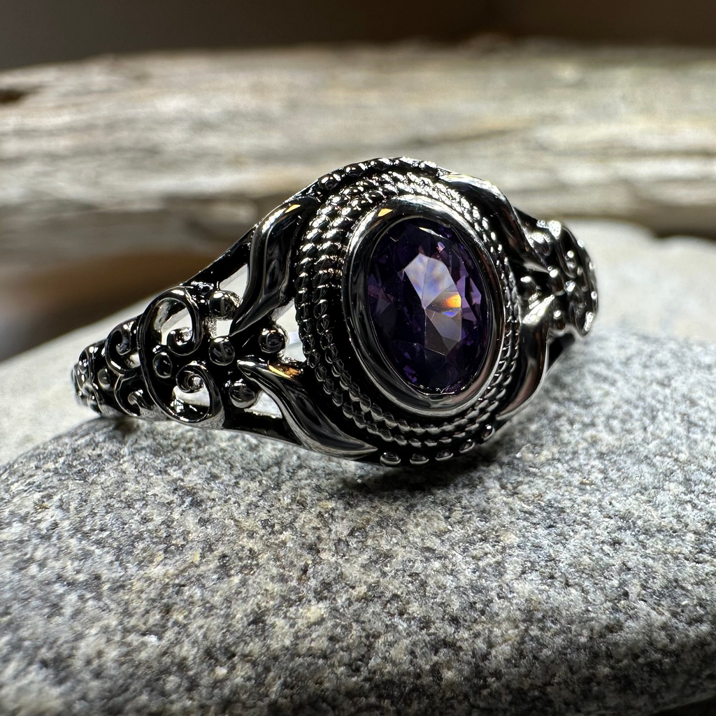Romantic Celtic Knot Ring