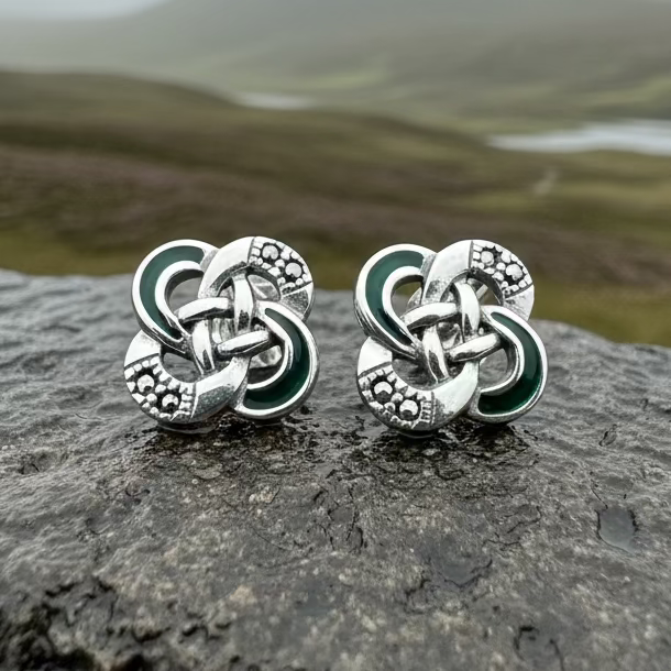 Lark Dara Knot Stud Earrings