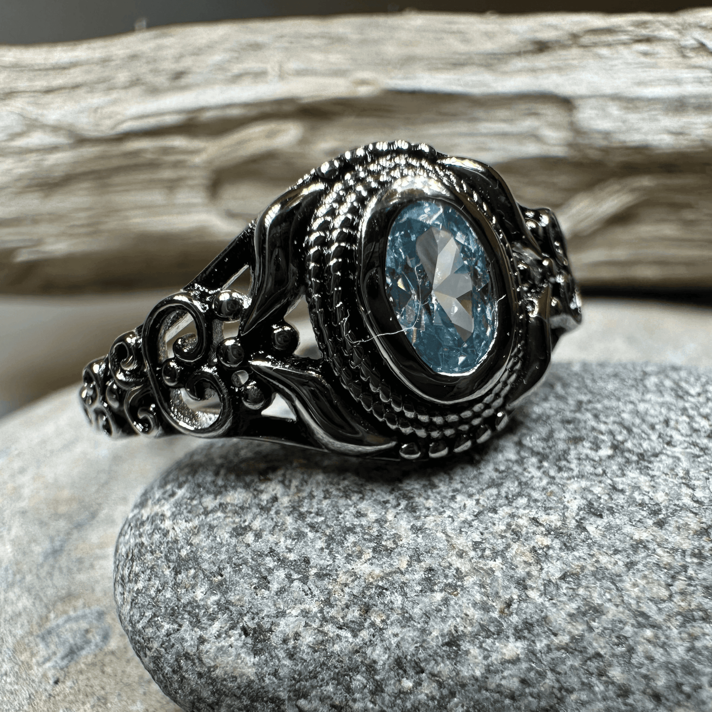 Romantic Celtic Knot Ring - 8 / Blue Topaz