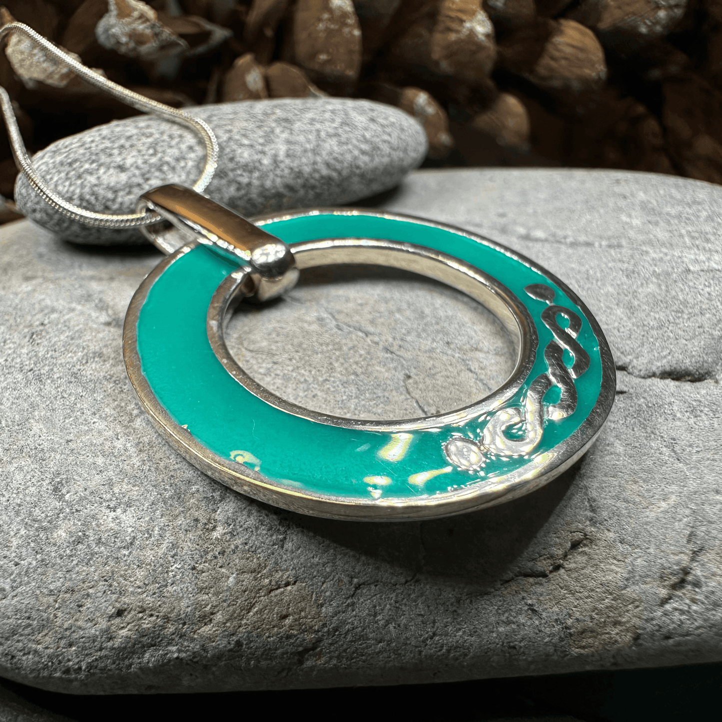 Seaside Celtic Knot Necklace - 18