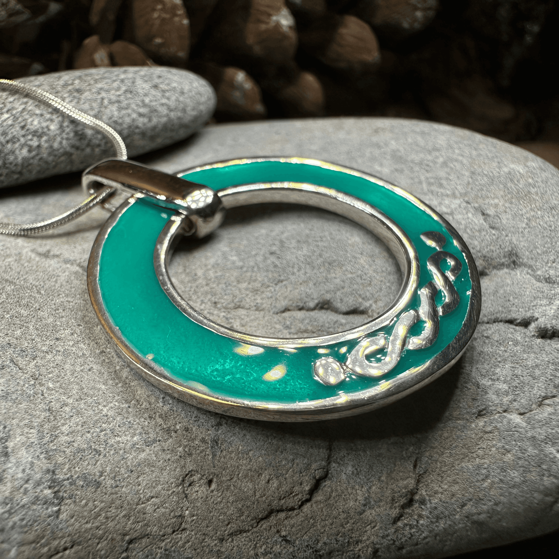 Seaside Celtic Knot Necklace - 18