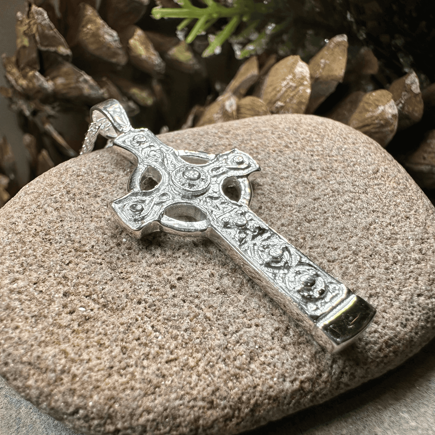 Kildalton Scottish Celtic Cross Necklace - 18