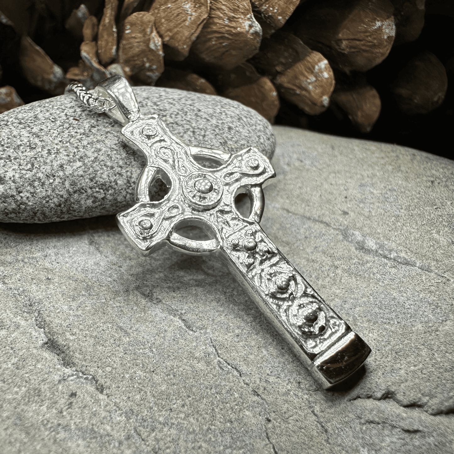 Kildalton Scottish Celtic Cross Necklace - 18