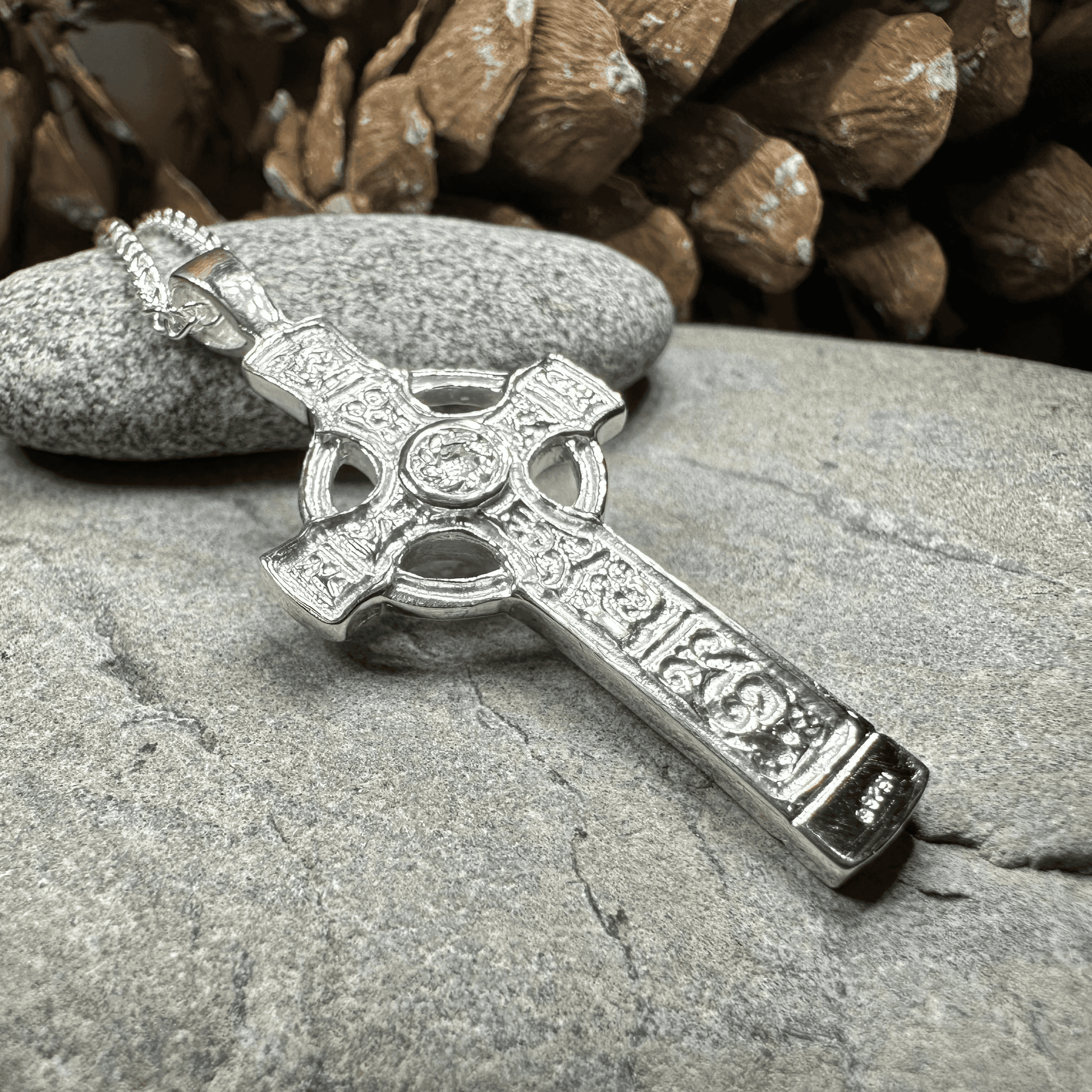 Kildalton Scottish Celtic Cross Necklace - 18