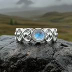 Jarida Celtic Love Knot Ring