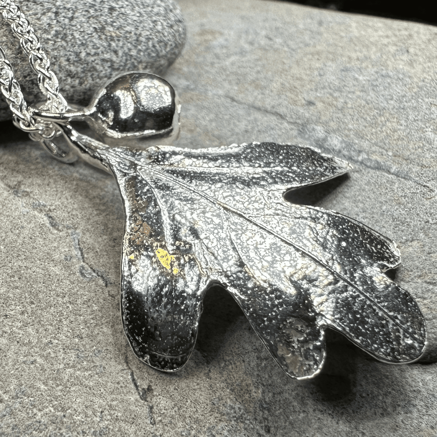 Fairy Tree Hawthorn Leaf Necklace - 18