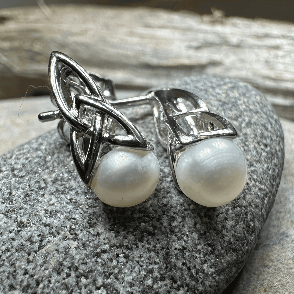Trinity Knot Pearl Post Earring - Sterling silver