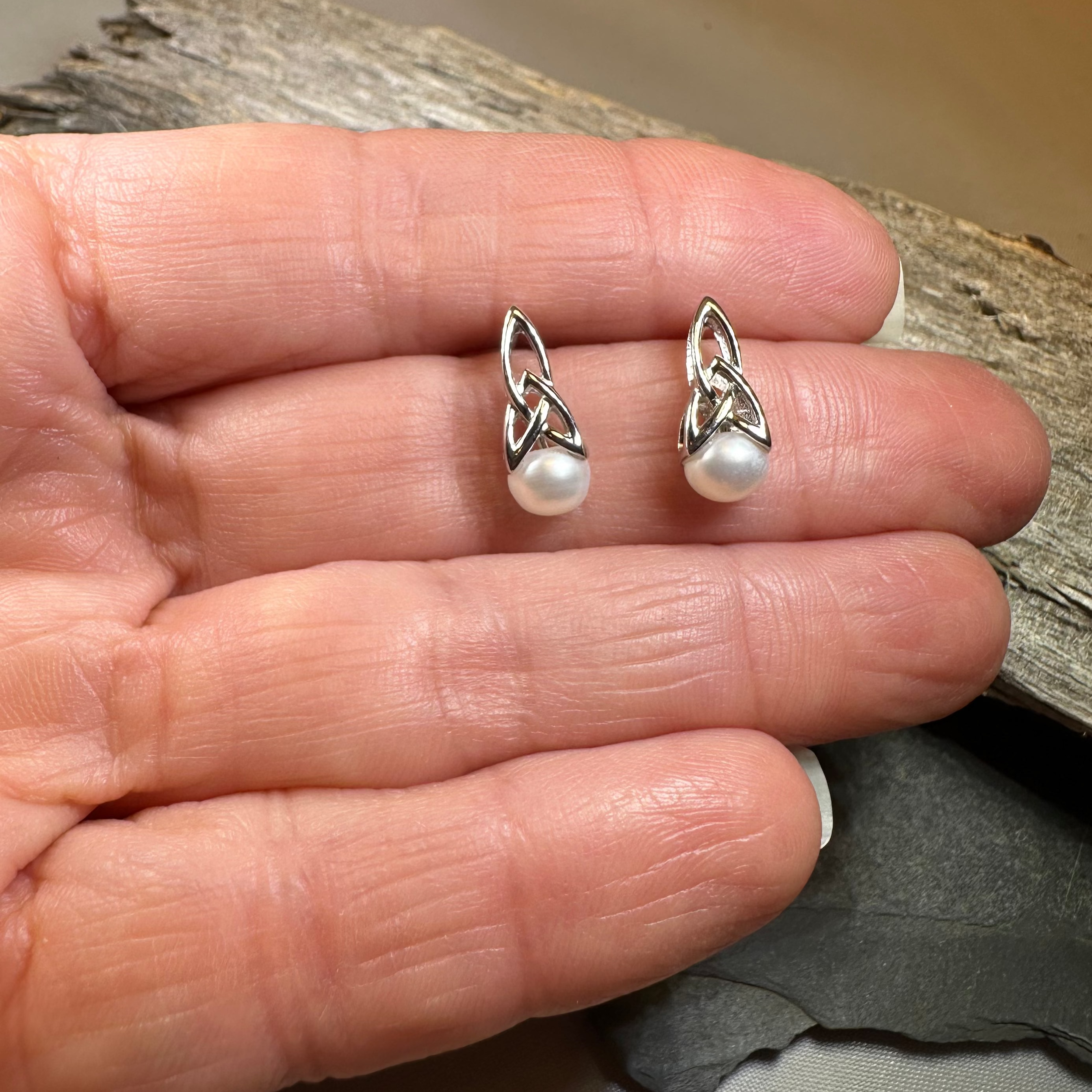 Trinity Knot Pearl Post Earring