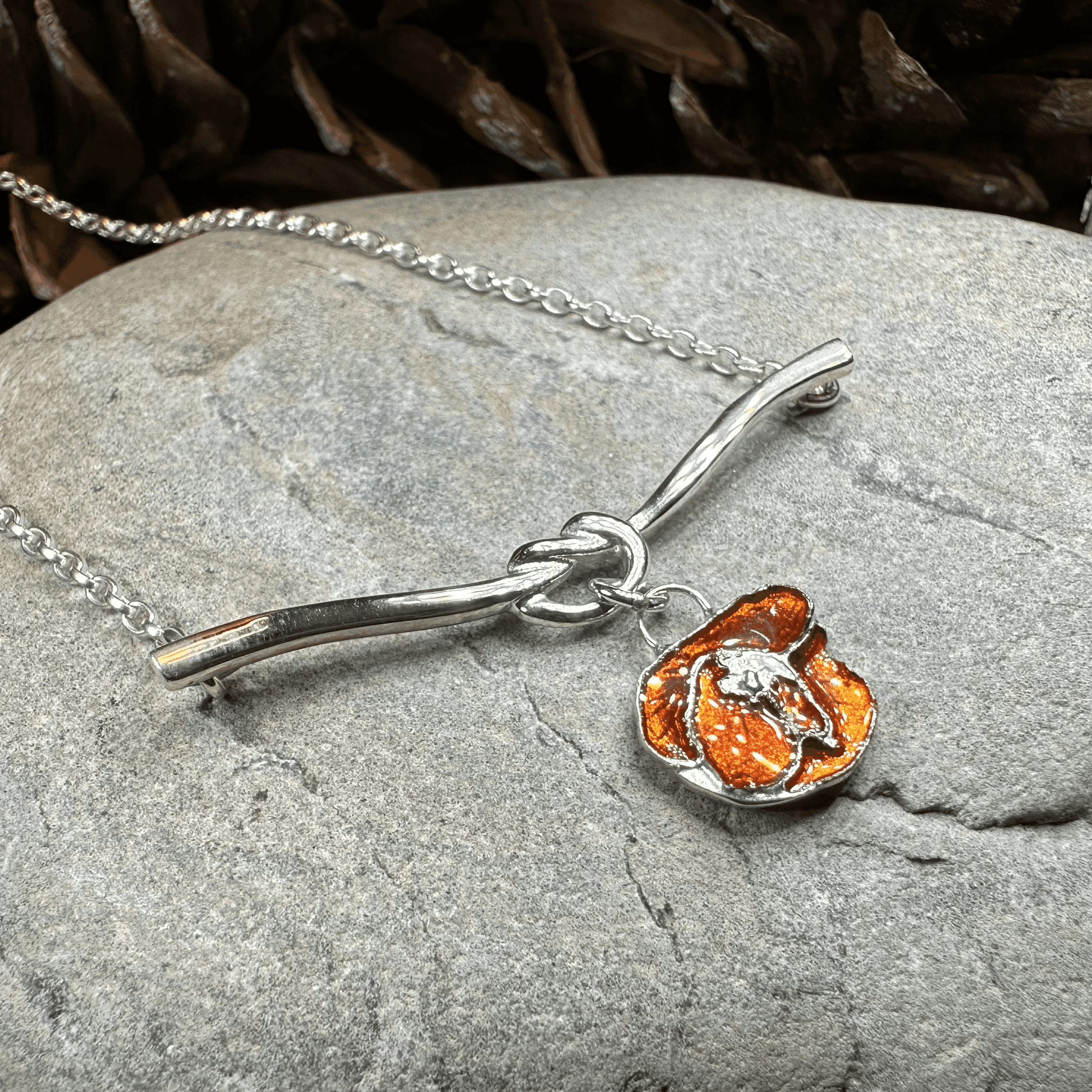 Poppy Flower Necklace - 18