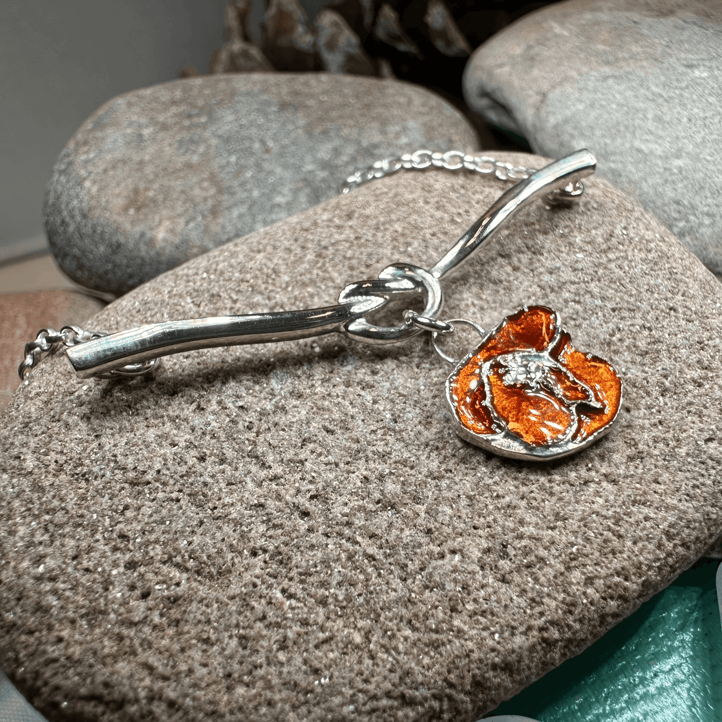 Poppy Flower Necklace - 18