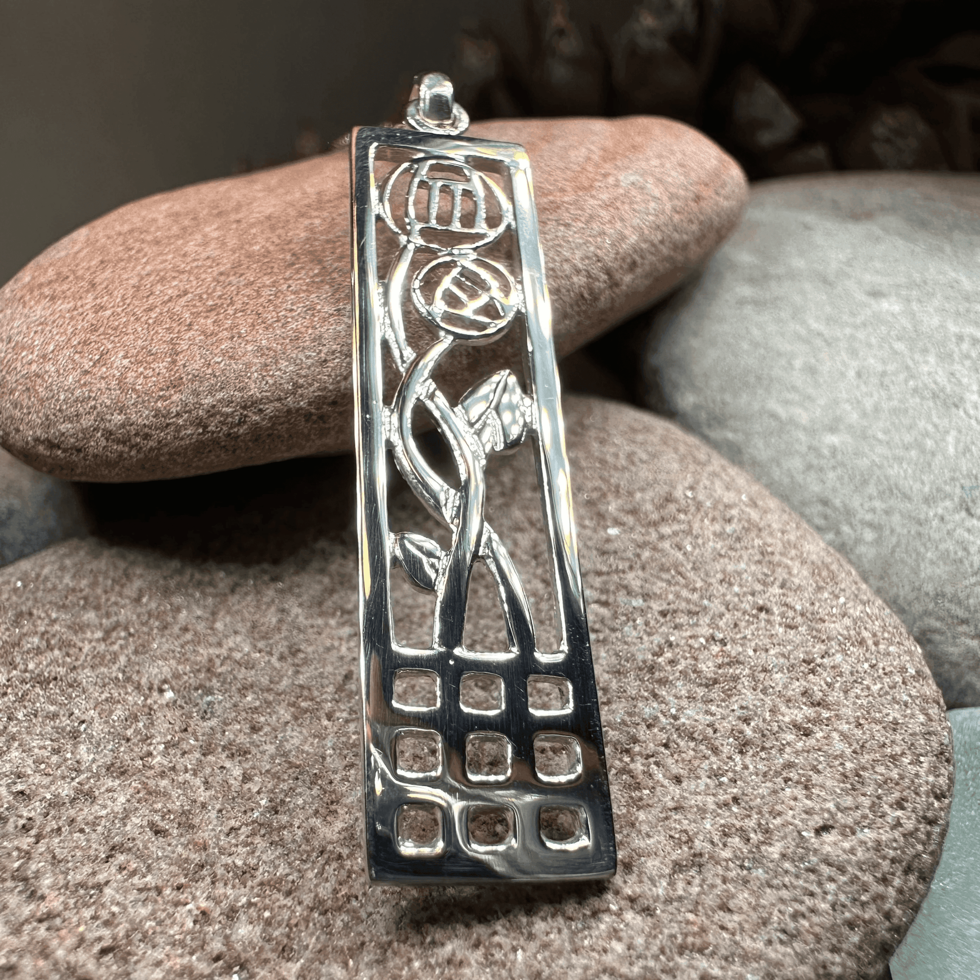 Mackintosh Two Roses Necklace - 18