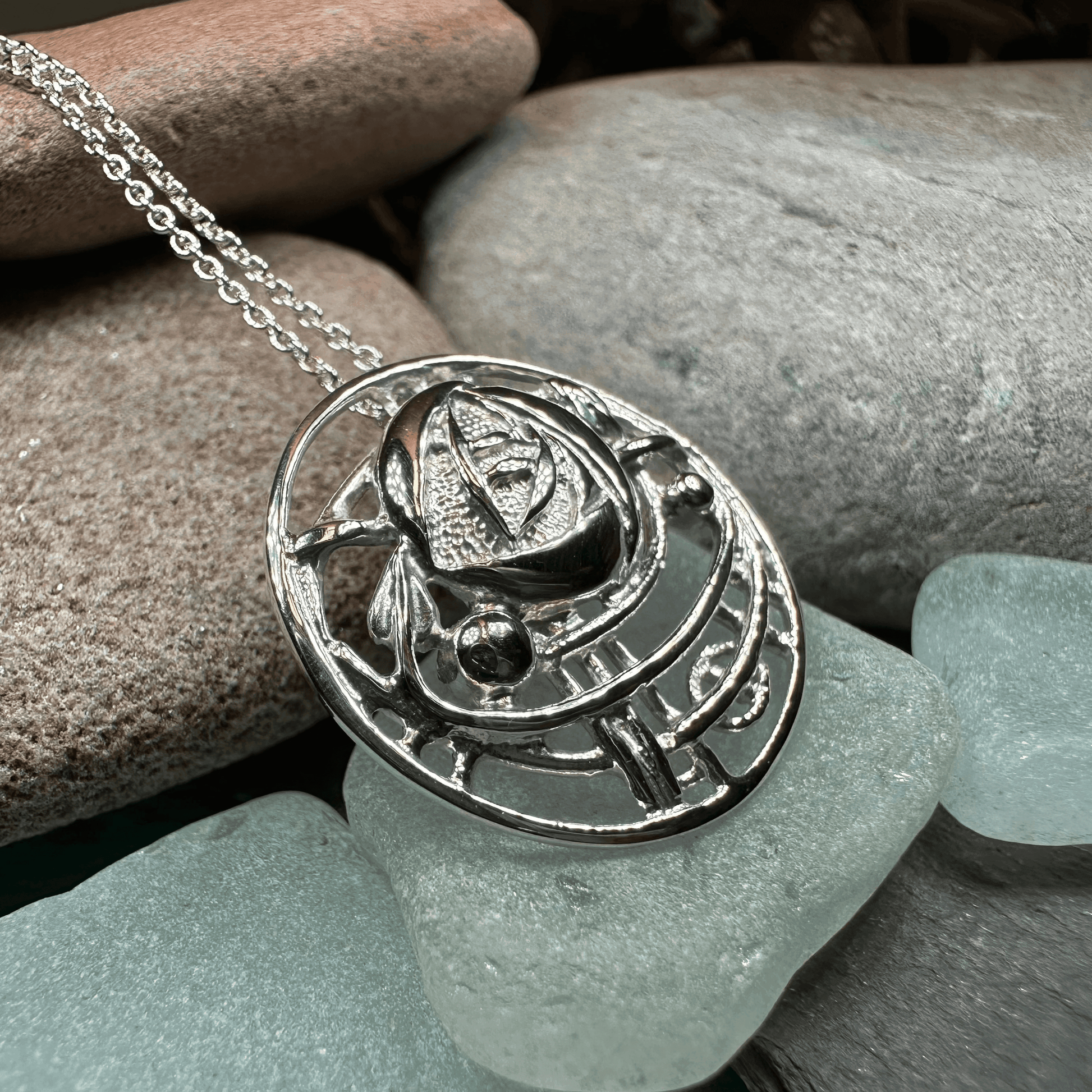 Mackintosh Eternal Rose Necklace - 18