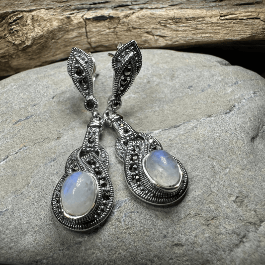 Maeve Celtic Knot Earrings - Moonstone