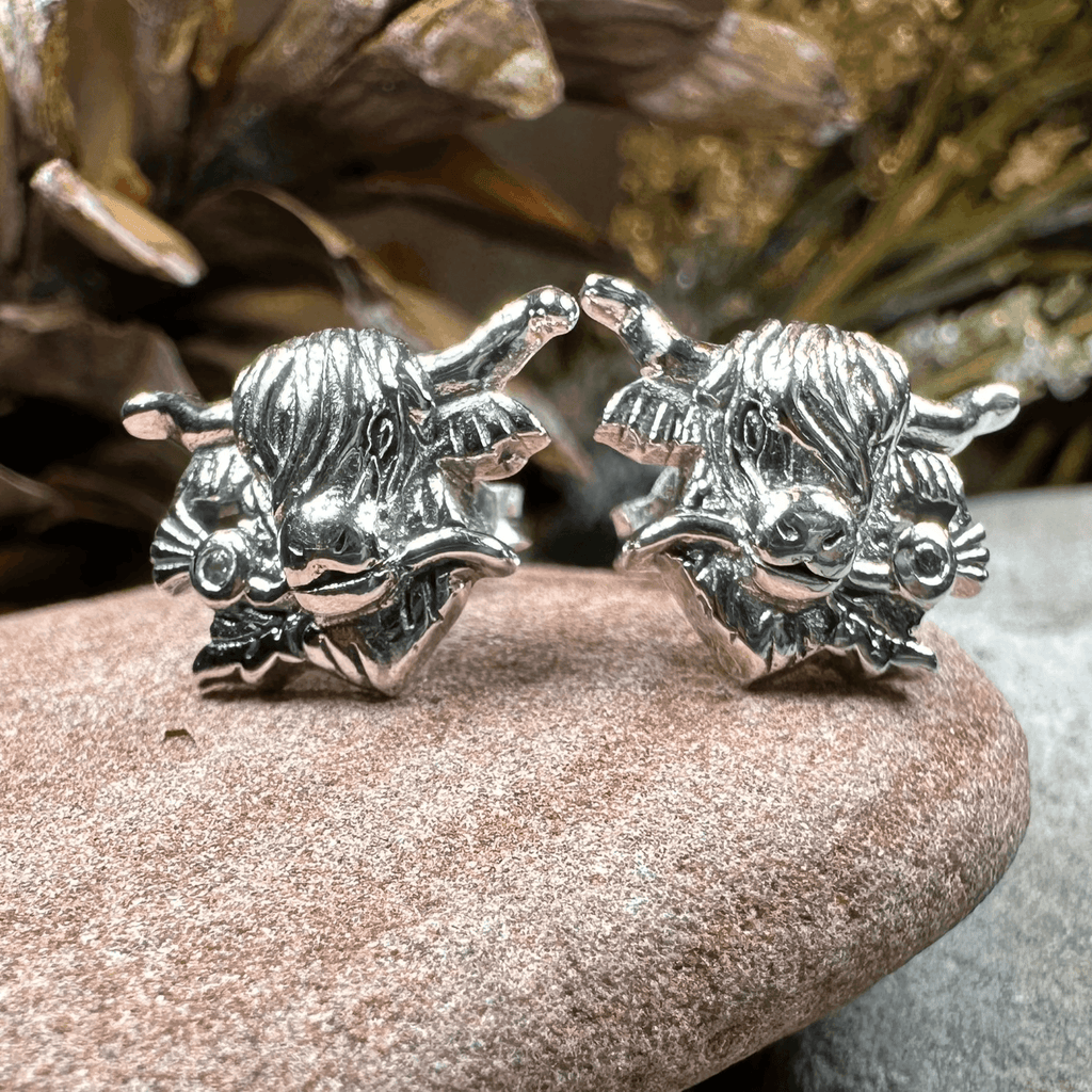 Highland Cow Earrings - 