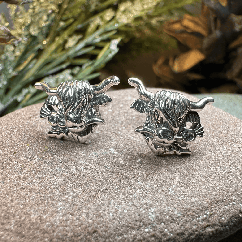 Highland Cow Earrings - 