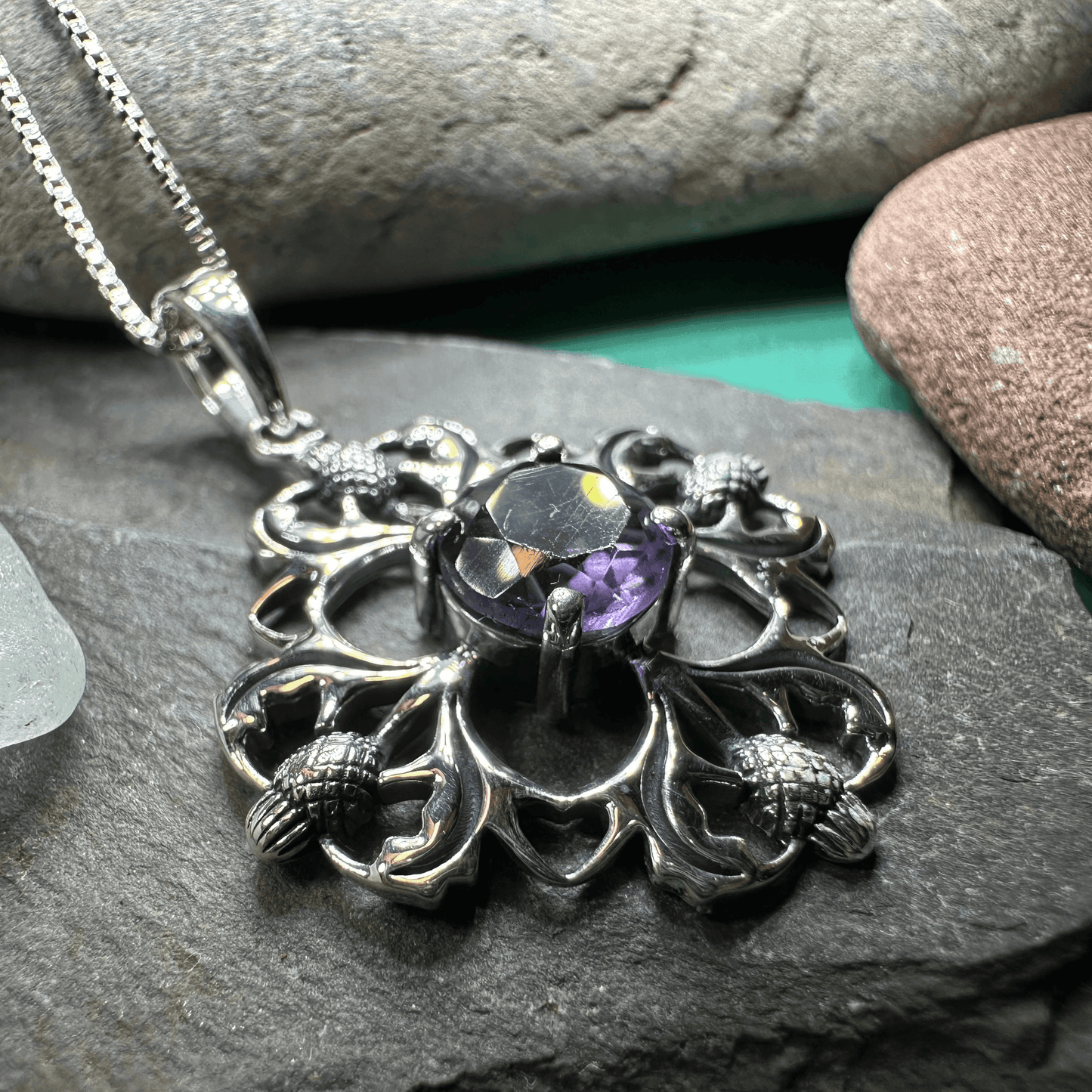 Dolina Thistle Necklace - 18