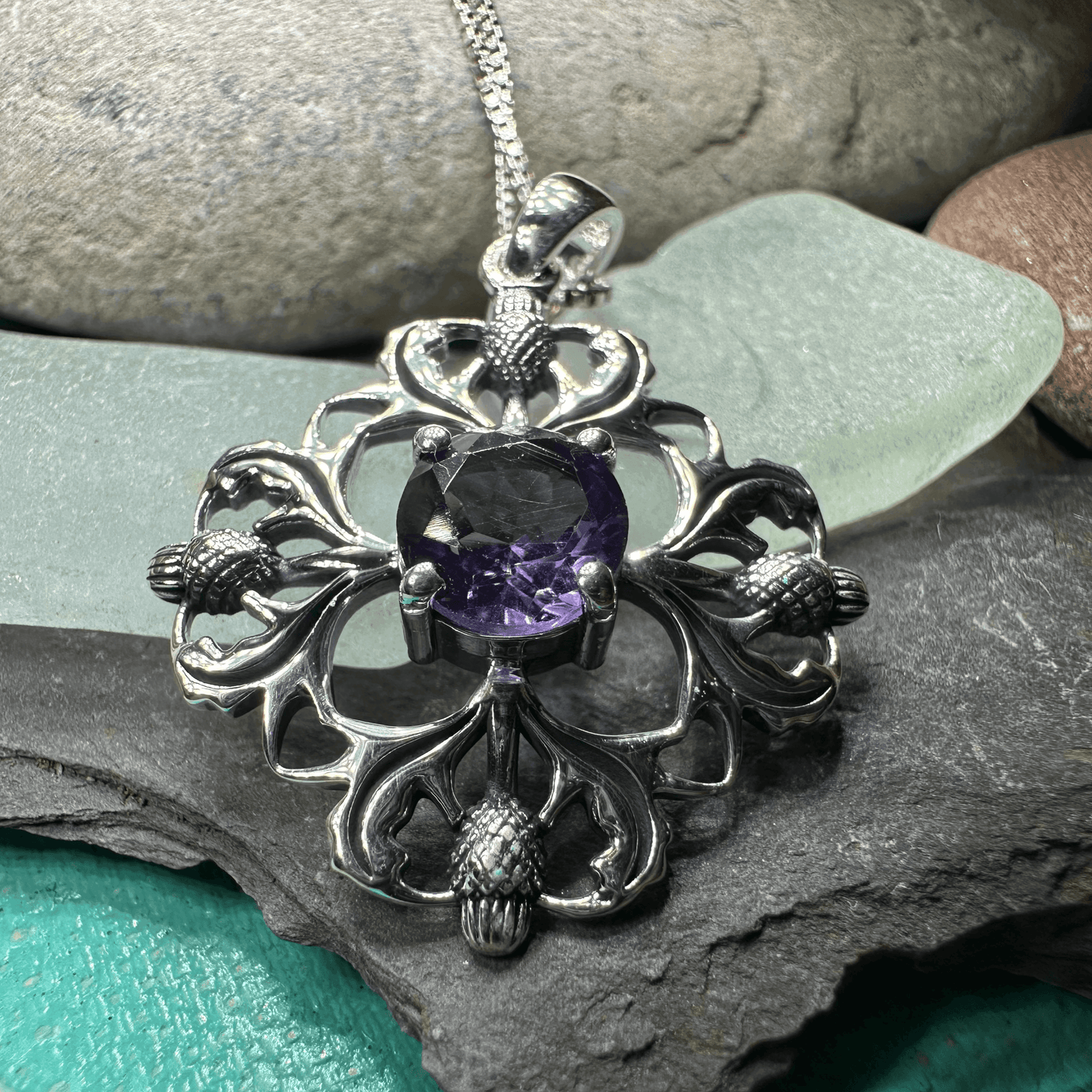Dolina Thistle Necklace - 18