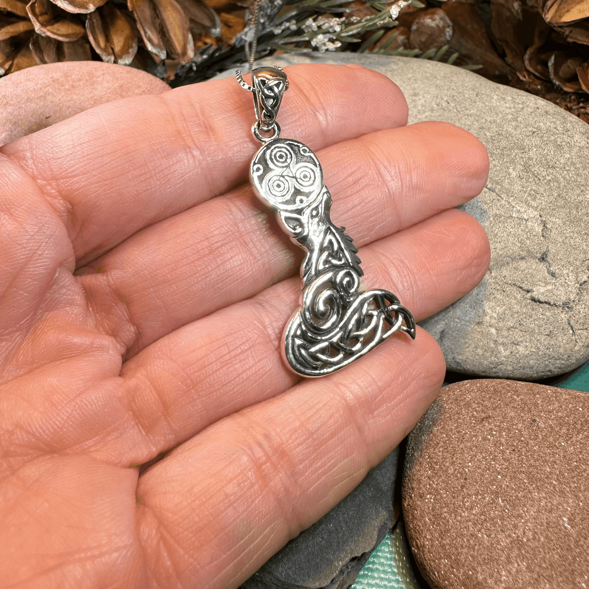 Celtic Forest Fox Necklace - 18