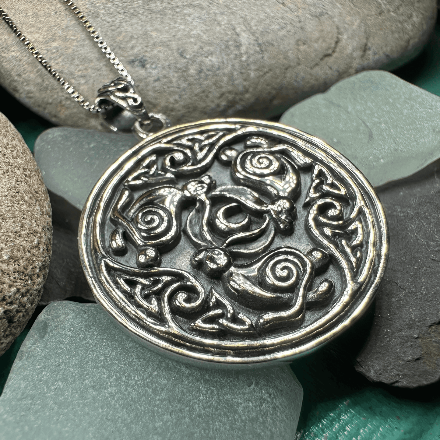 Tinner's Triple Rabbit Necklace - 18