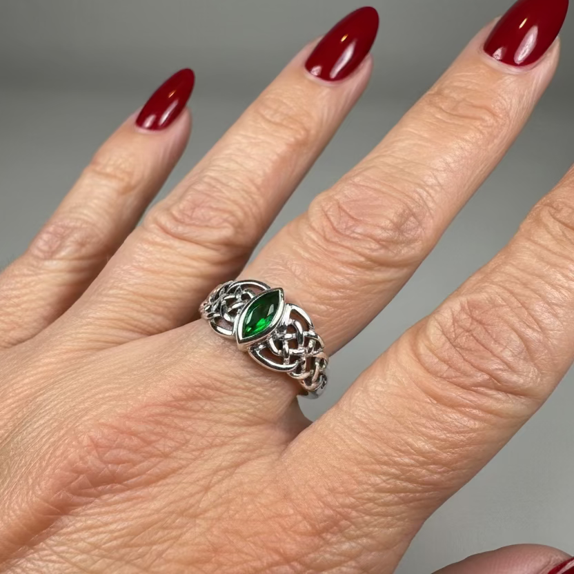Emily Celtic Knot Ring