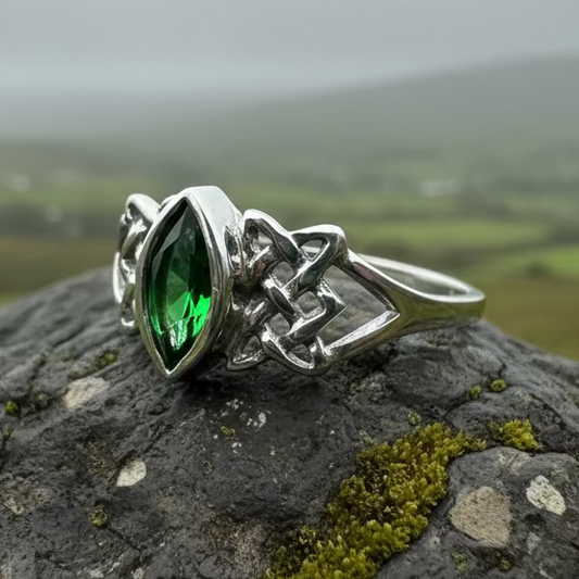 Cora Celtic Knot Ring