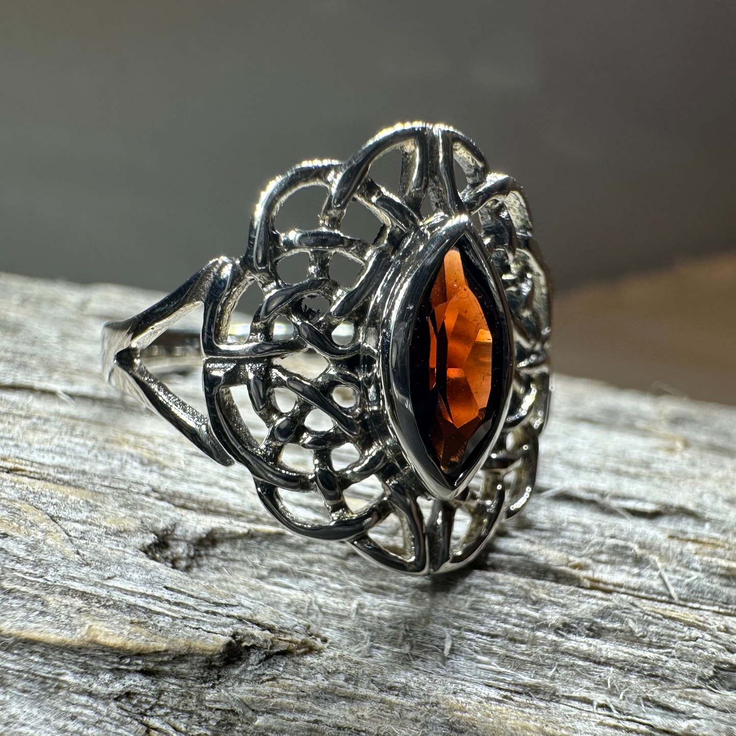 Leanna Celtic Knot Ring