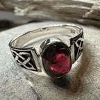 Syra Celtic Knot Ring - 5 / Garnet