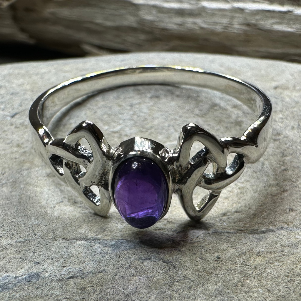 Rori Trinity Knot Ring
