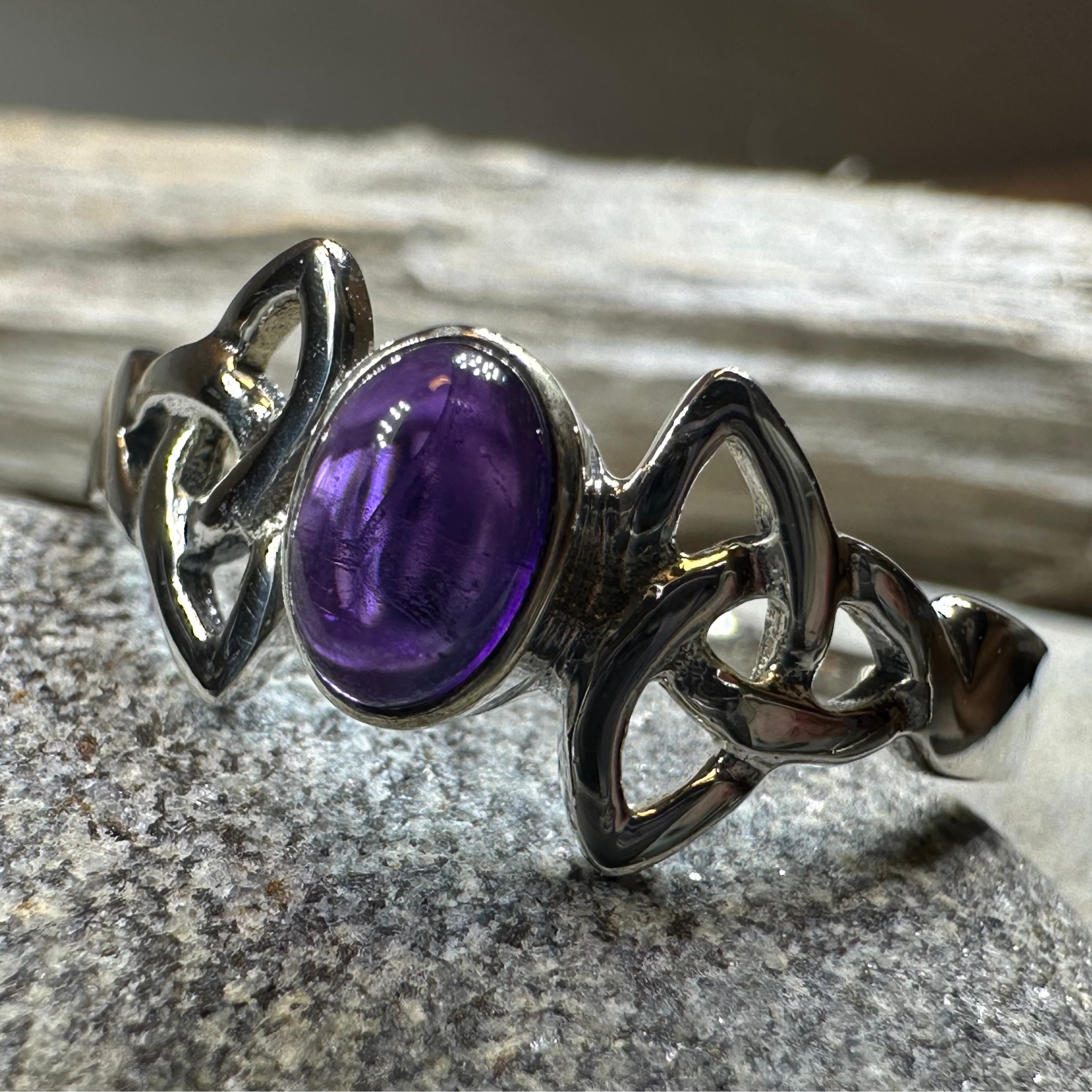 Rori Trinity Knot Ring