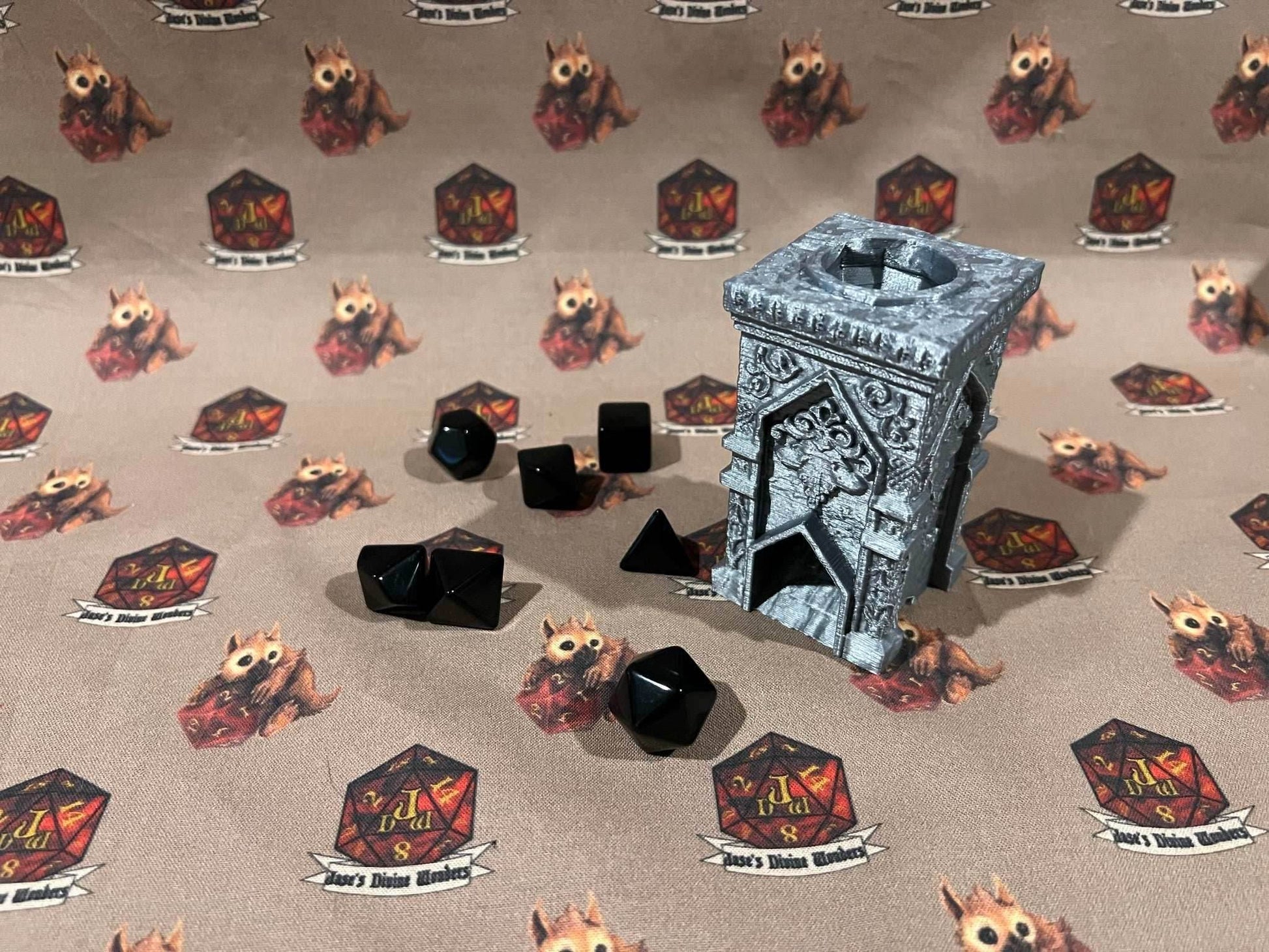 FatesEnd: Tiny Tower Monolith - Black