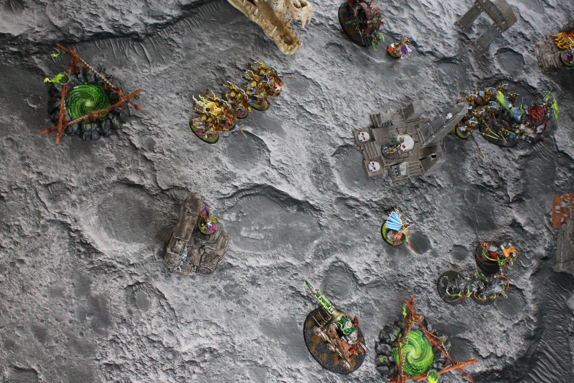Moonscape - Neoprene Battle Mat - Warhammer, AoS, 40K, Kill Team, MCP, Shatterpoint, Legion, More - 44x60