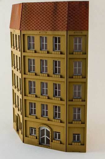 15mm European City Corner Building (Matboard) - 15MCSS125 - 