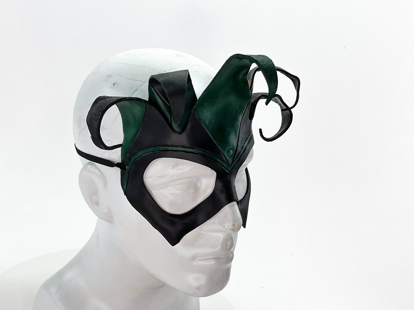 Handmade Genuine Leather Five Point Jester Mask in Green and Black No Bells - 