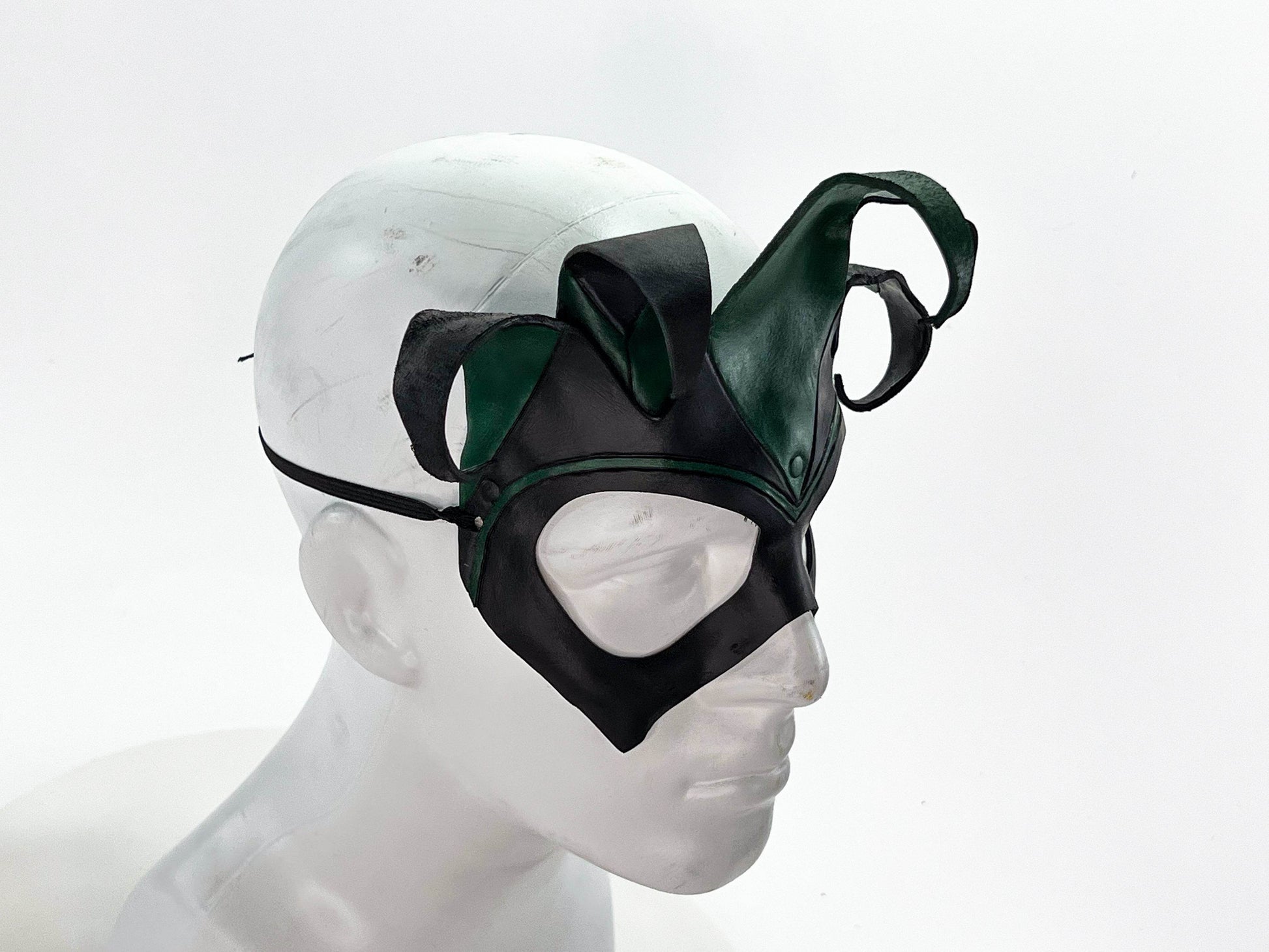 Handmade Genuine Leather Five Point Jester Mask in Green and Black No Bells - 