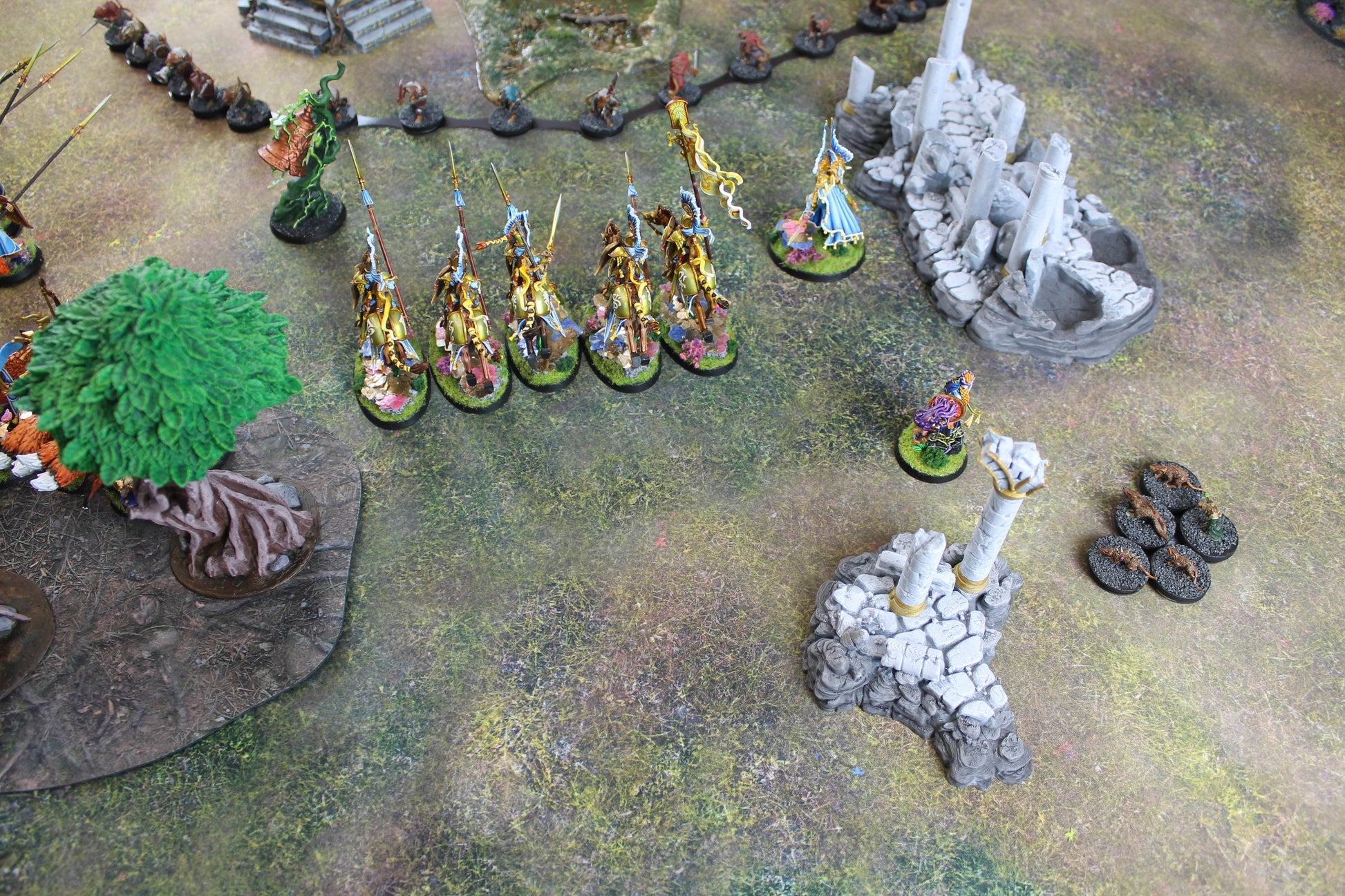 Autumn Prairie - Neoprene Battle Mat - Warhammer, AoS, 40K, Kill Team, MCP, Shatterpoint, Legion, More - 44x60