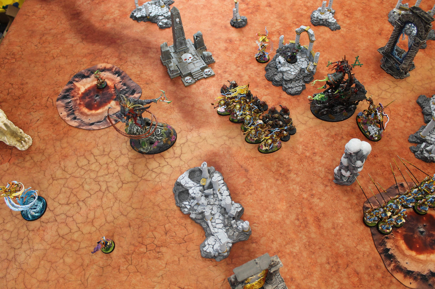 Cracked Earth - Neoprene Battle Mat - Warhammer, AoS, 40K, Kill Team, MCP, Shatterpoint, Legion, More - 44x60