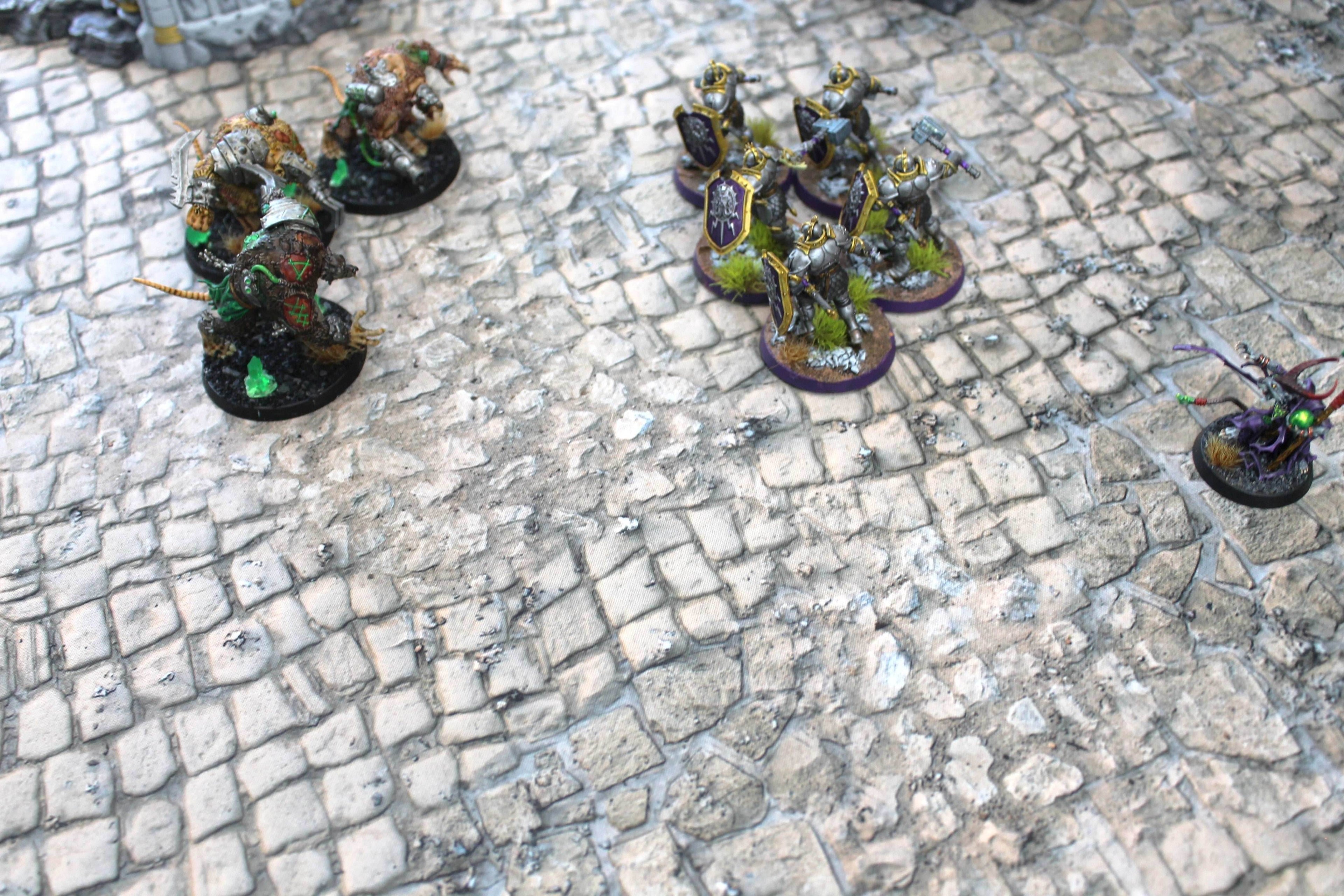 Broken Cobblestone - Neoprene Battle Mat with Bag - 44x60