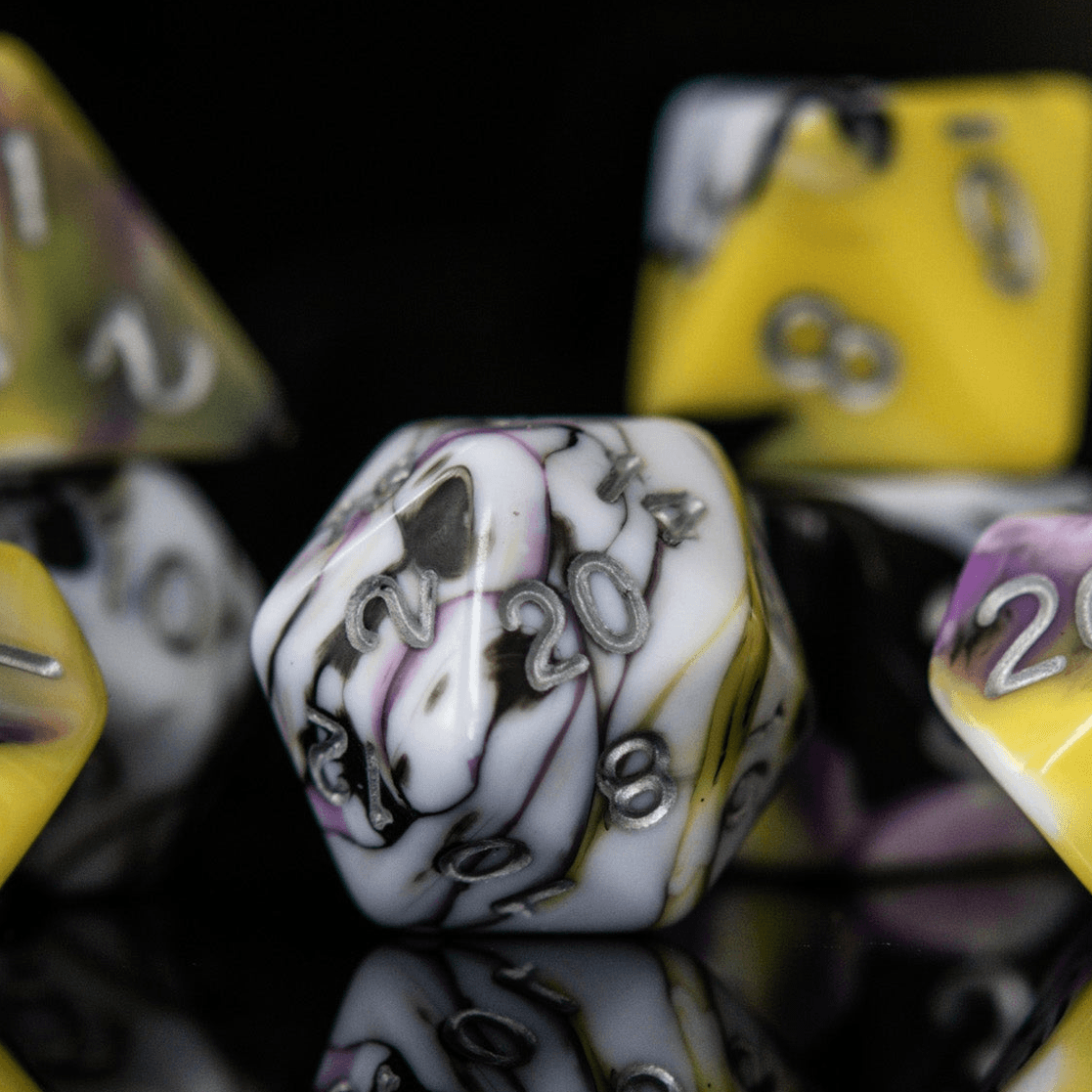 Illusion Acrylic Dice Set - 