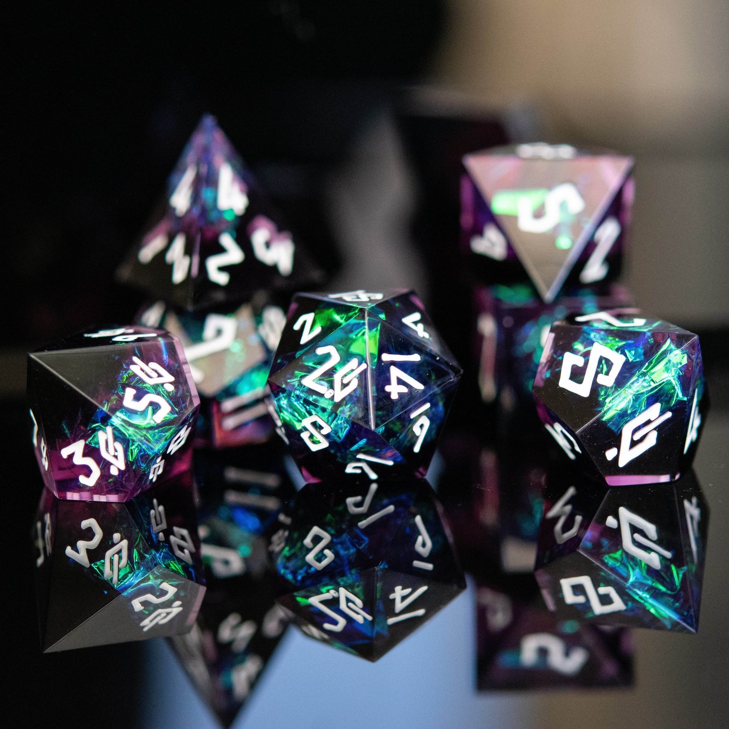 Incantation Sharp-Edged Resin Dice Set 'PRE-ORDER | SPRING EVENT DEAL' - 