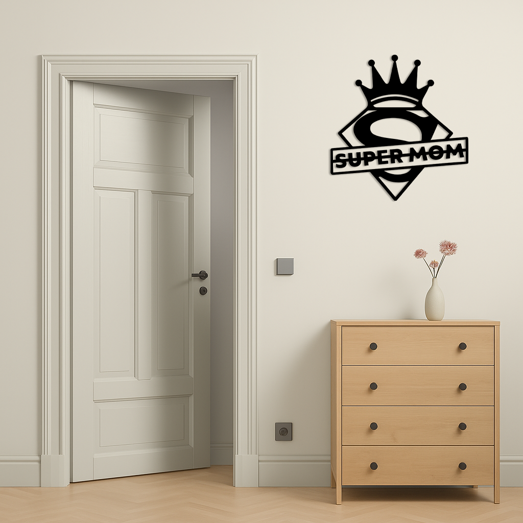 Super Mom Crown Metal Wall Art – Heroic Decorative Design - KAFGP068