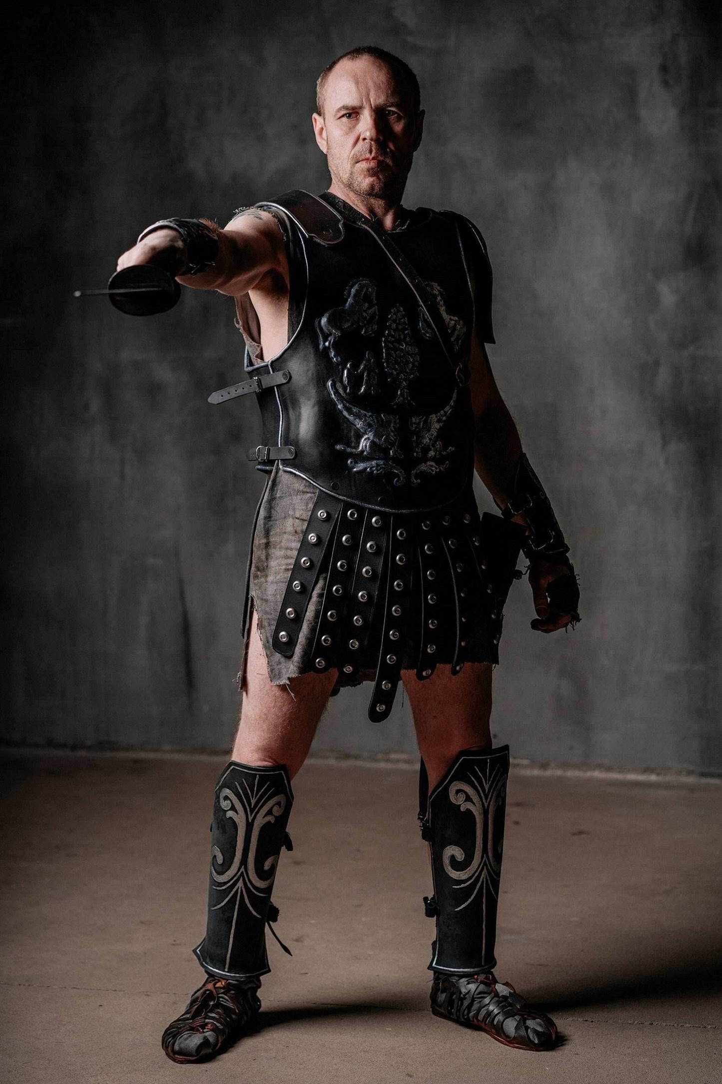 Leather gladiator sandals - 5US