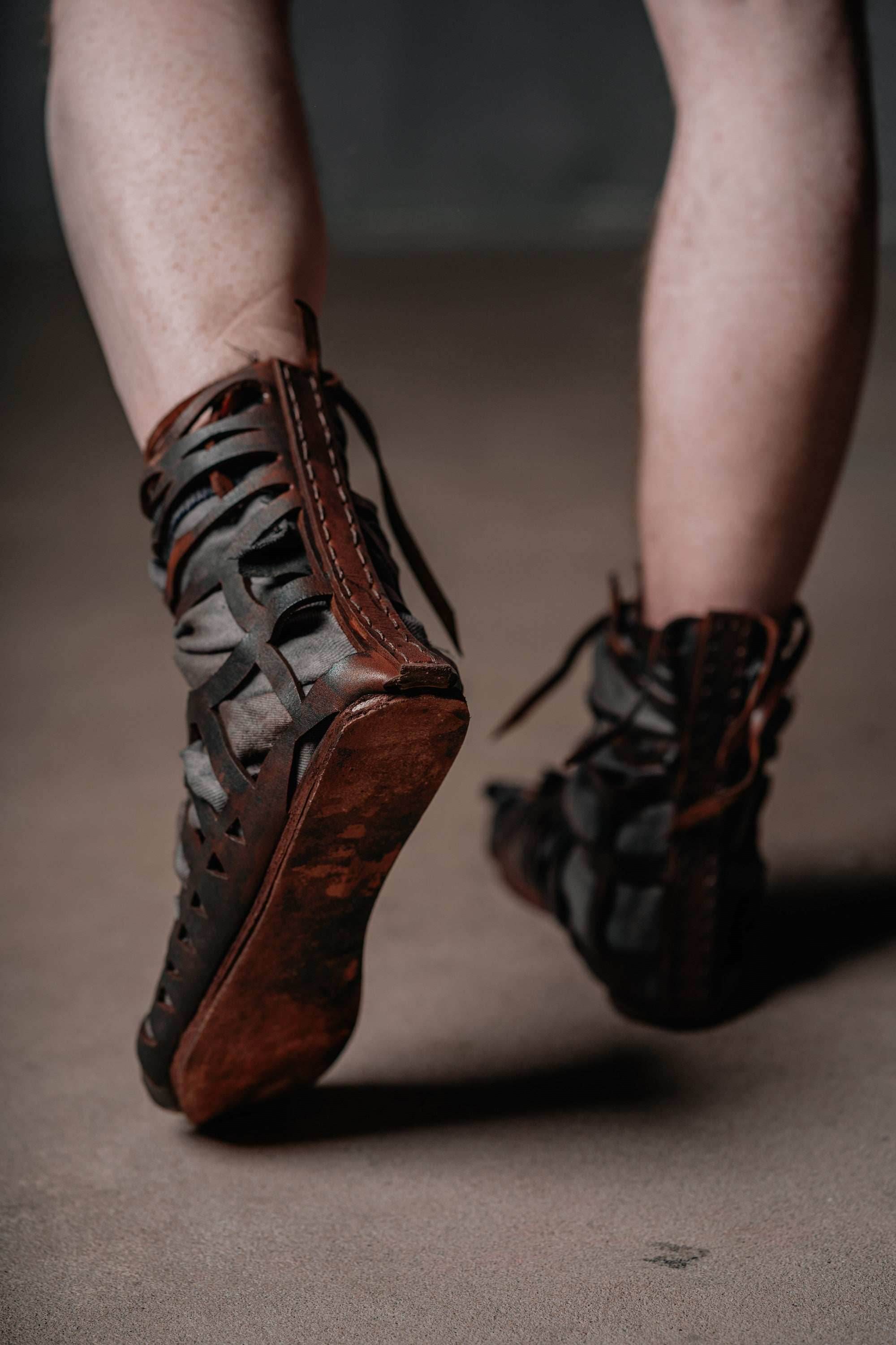 Leather gladiator sandals - 5US