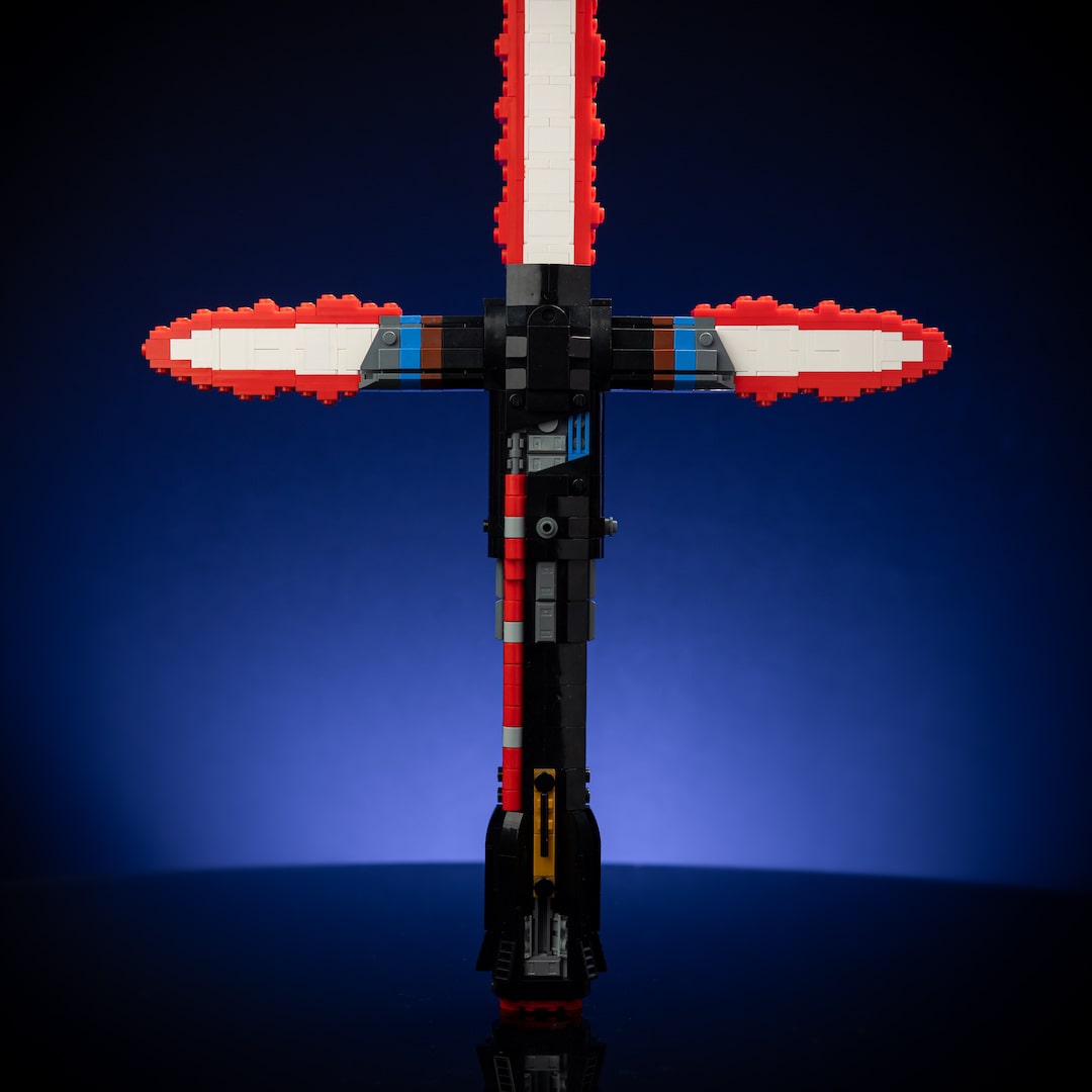 Kylo's Life-Sized Saber