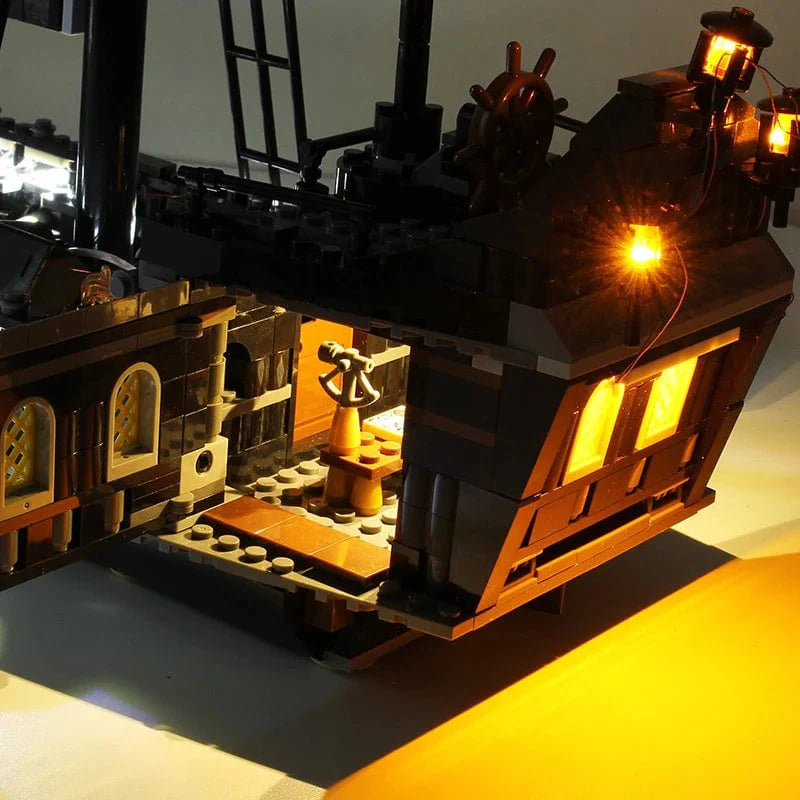 LEGO The Black Pearl #4184 Light Kit (Old Version)