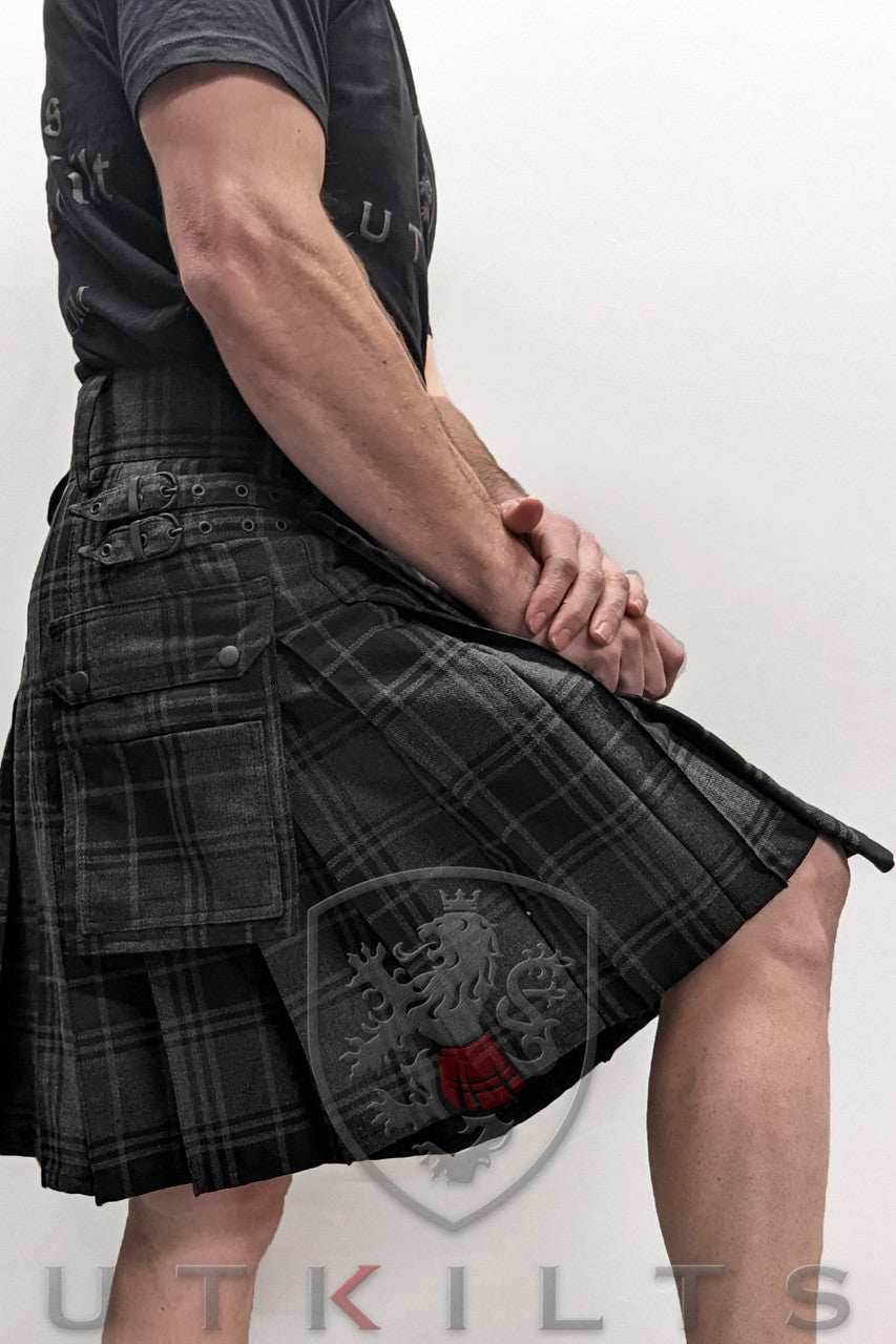 Standard Highlander Gray Tartan Utility Kilt - 30 / 22